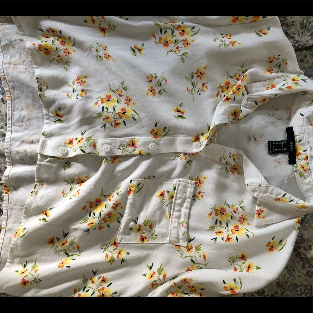 Yellow Florals - Picture 2 of 2